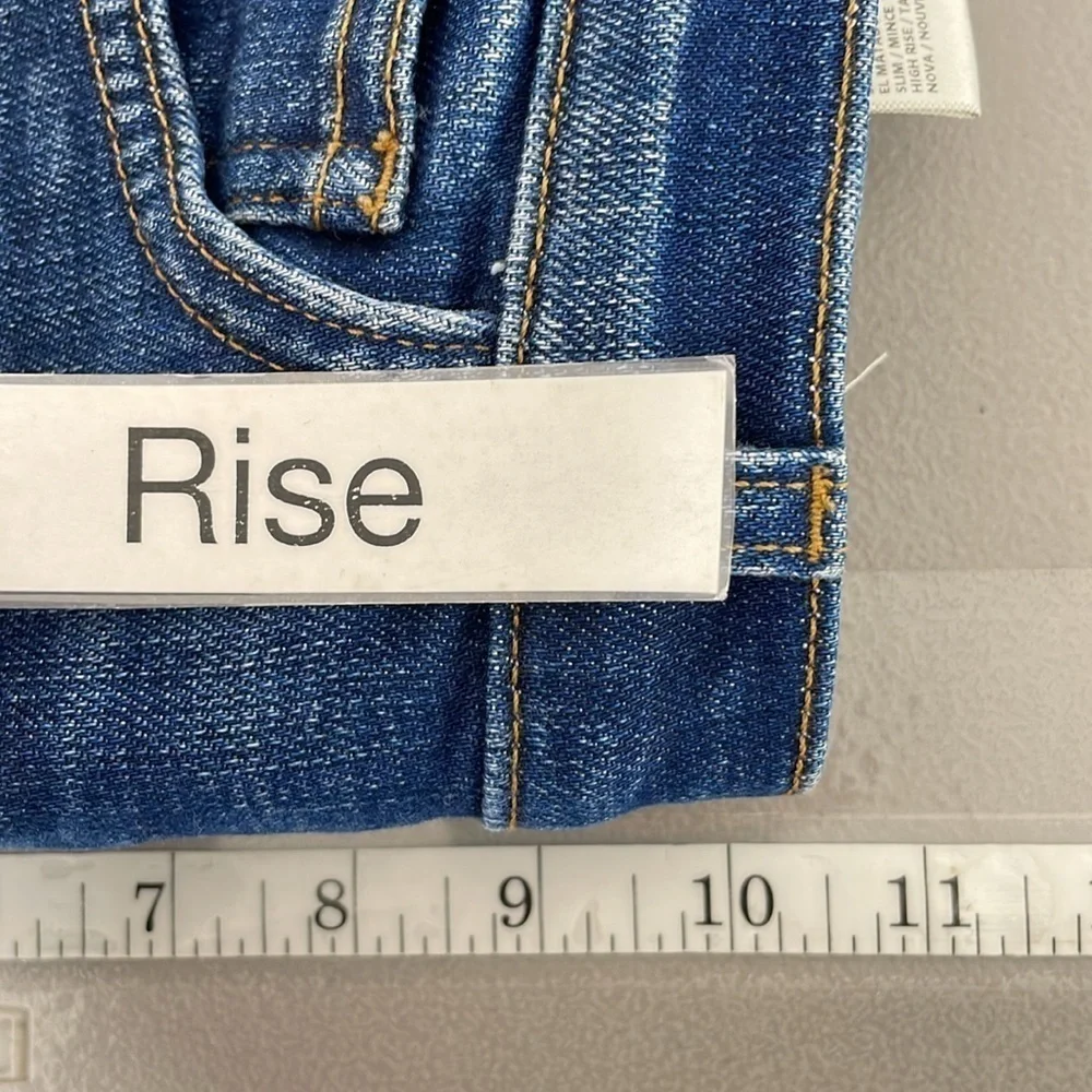 L'agence Jeans Women's 27 Blue Faded Denim Straight Medium Wash Cropped - Picture 11 of 12